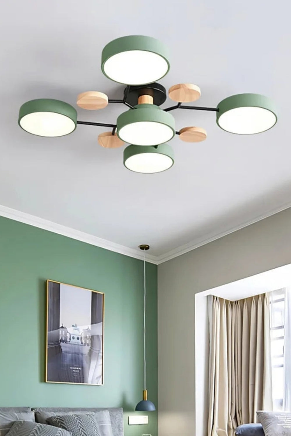 Loftlampe med flere hoveder, skiver og grene i Morandi-farver | Souliia
