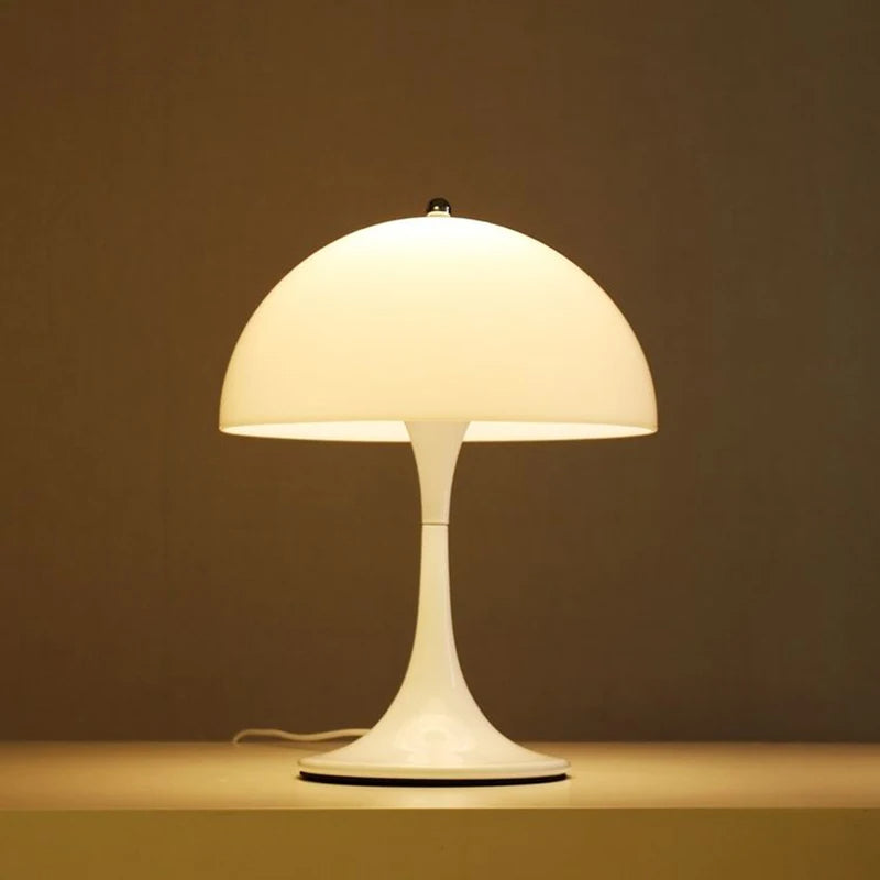 NovaMush Vintage Mushroom Desk Lamp — Compact Dome Shape, Focused Glow