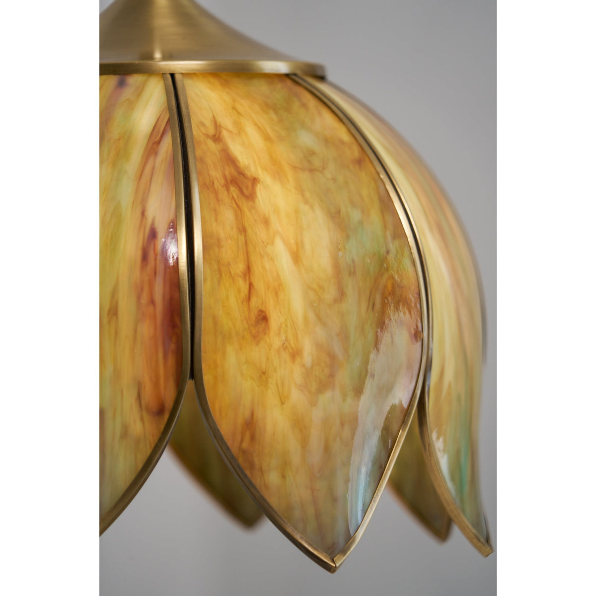 Retro Lotus Pendant Lamp | Souliia