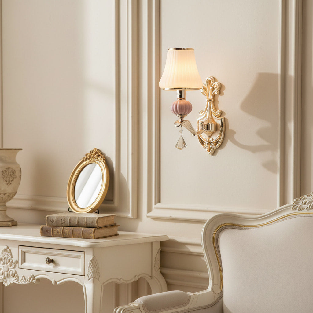 Sylvion Artistic Minimalist Wall Lamp – Sculptural Bedroom and Restaurant Wall Sconce Lighting | Souliia