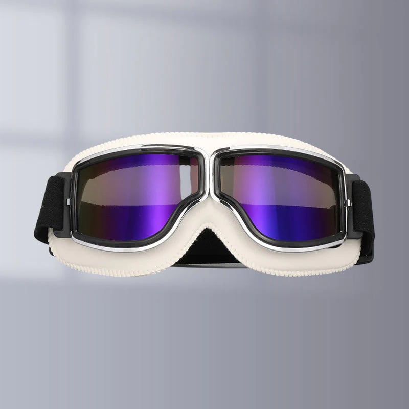 Vintage Road Rider - Freedom and Protection for a Stylish Ride - Souliia
