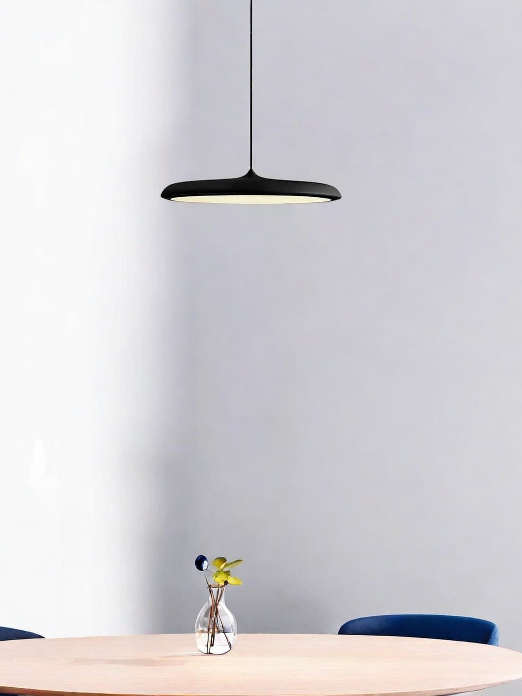Macaron Pendelleuchte – Schlanke Metall-Saucer-Leuchte | Souliia