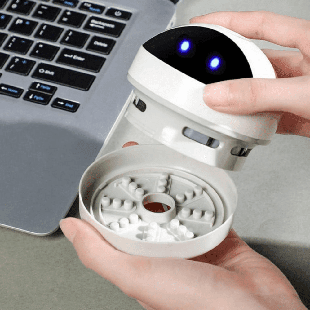 Dobíjecí USB stolní vysavač ve tvaru robota pro snadné odstraňování prachu - Souliia
