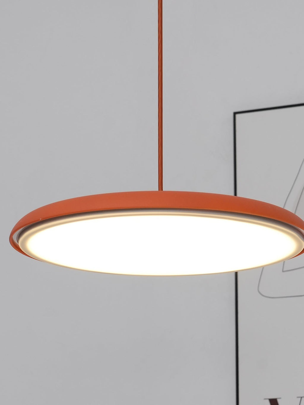 Macaron Pendelleuchte – Schlanke Metall-Saucer-Leuchte | Souliia