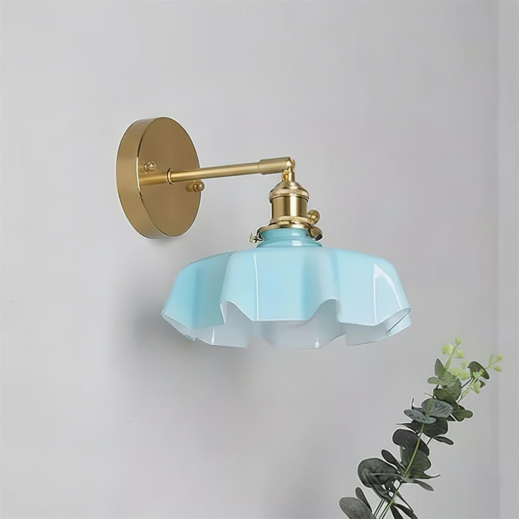 Rockige Wandlampe mit Rocksaum | Souliia