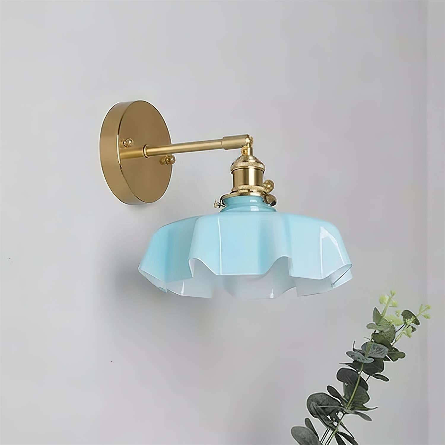 Rockige Wandlampe mit Rocksaum | Souliia