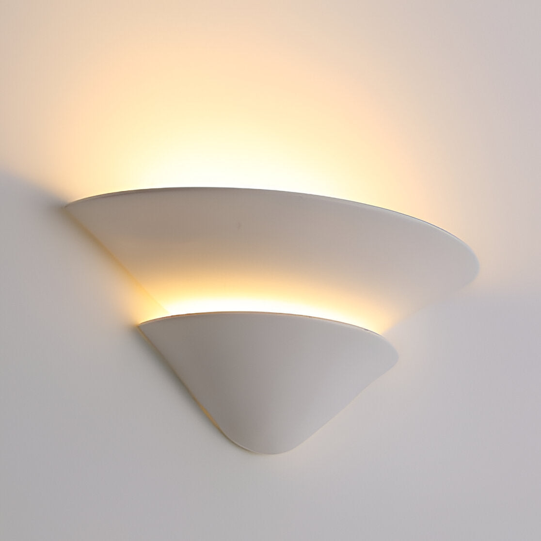 Shellora Wabi-Sabi Plaster Wall Light | Souliia