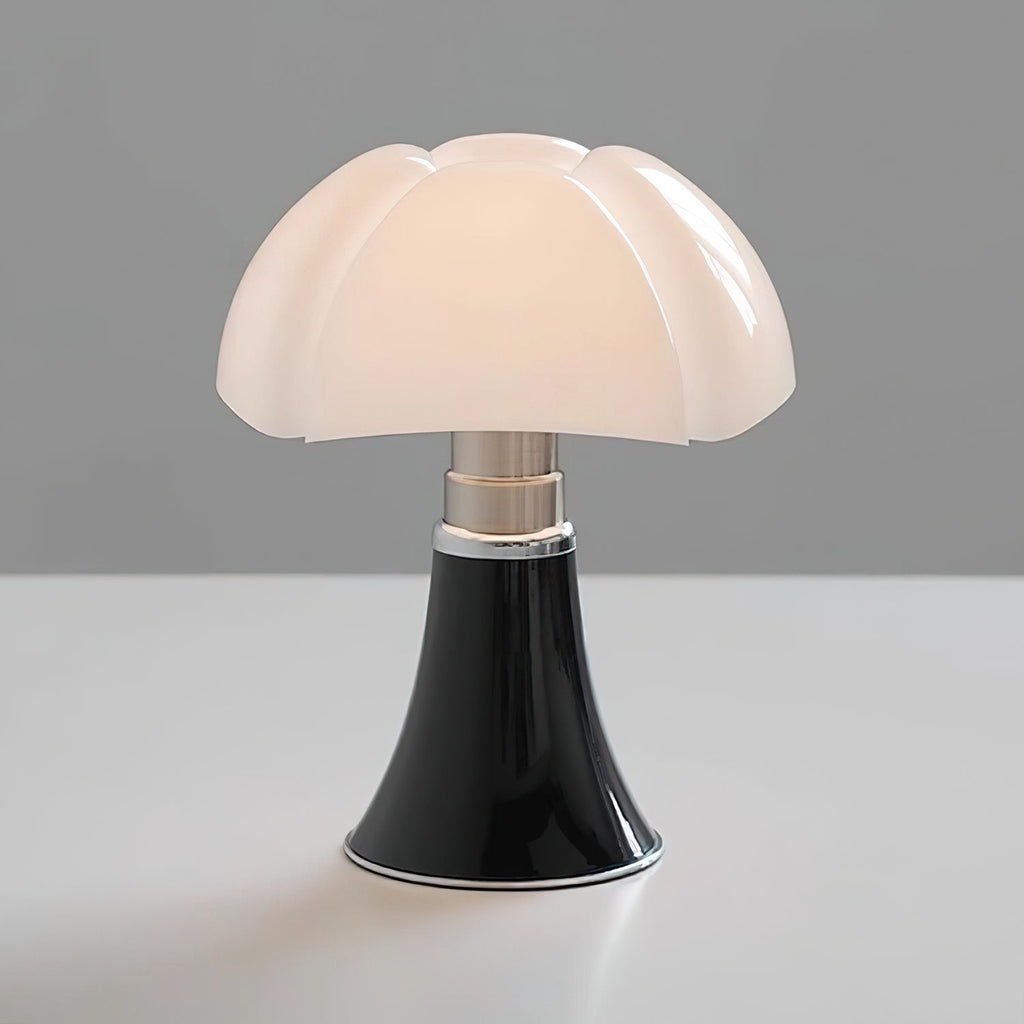 Petalica Table Lamp | Souliia