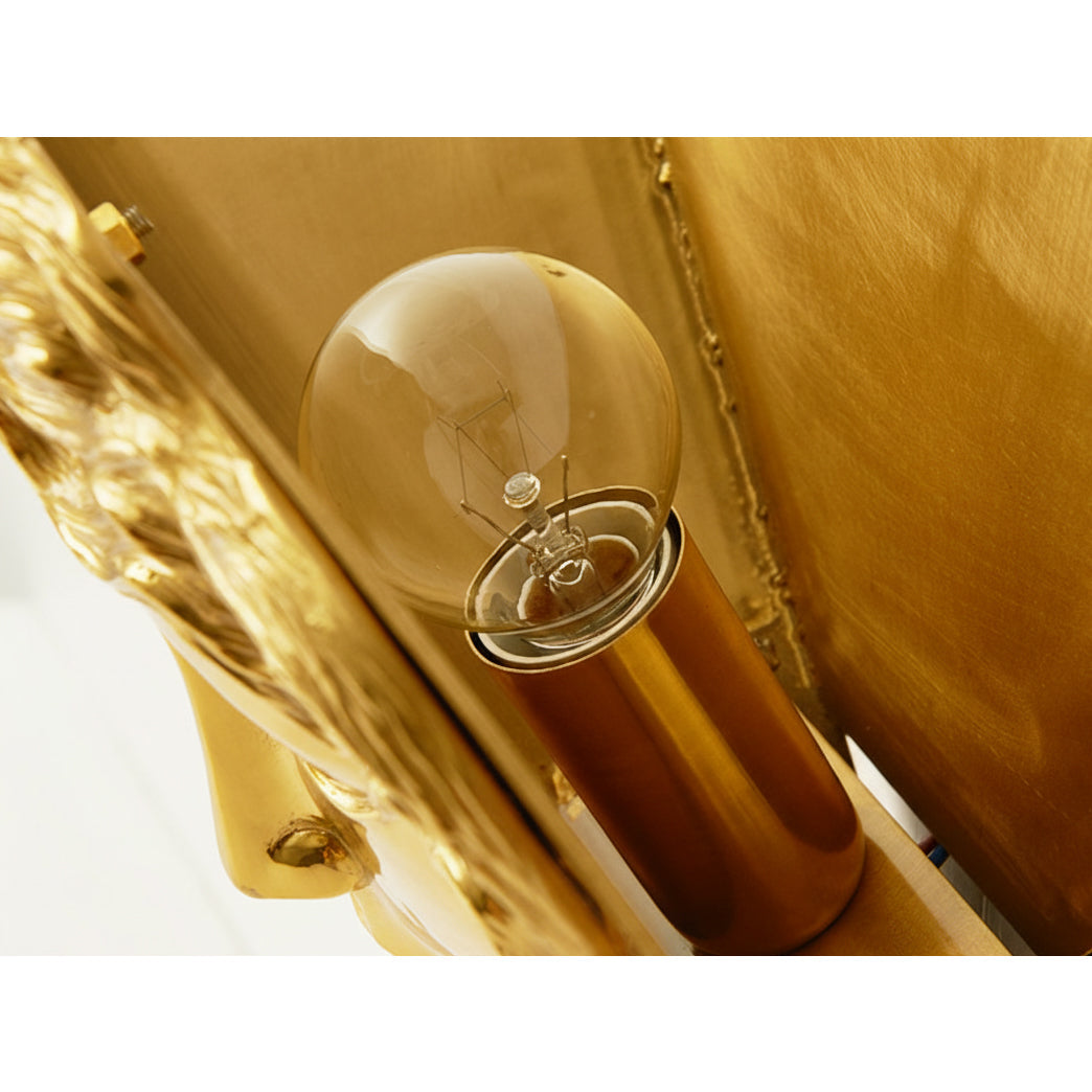 Sphinx Brass Wall Lamp | Souliia