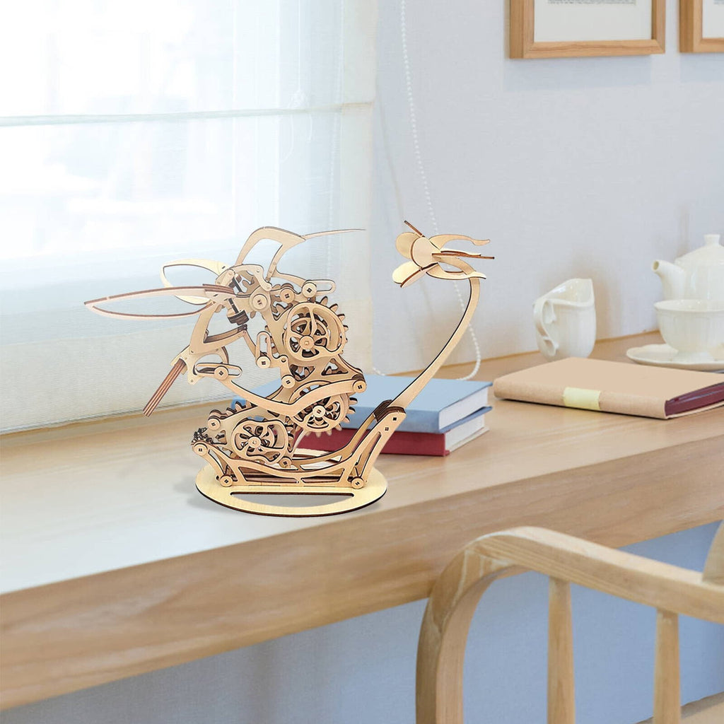 Transform Your Home with the Enchanting Dance of a Lifelike Hummingbird - Souliia