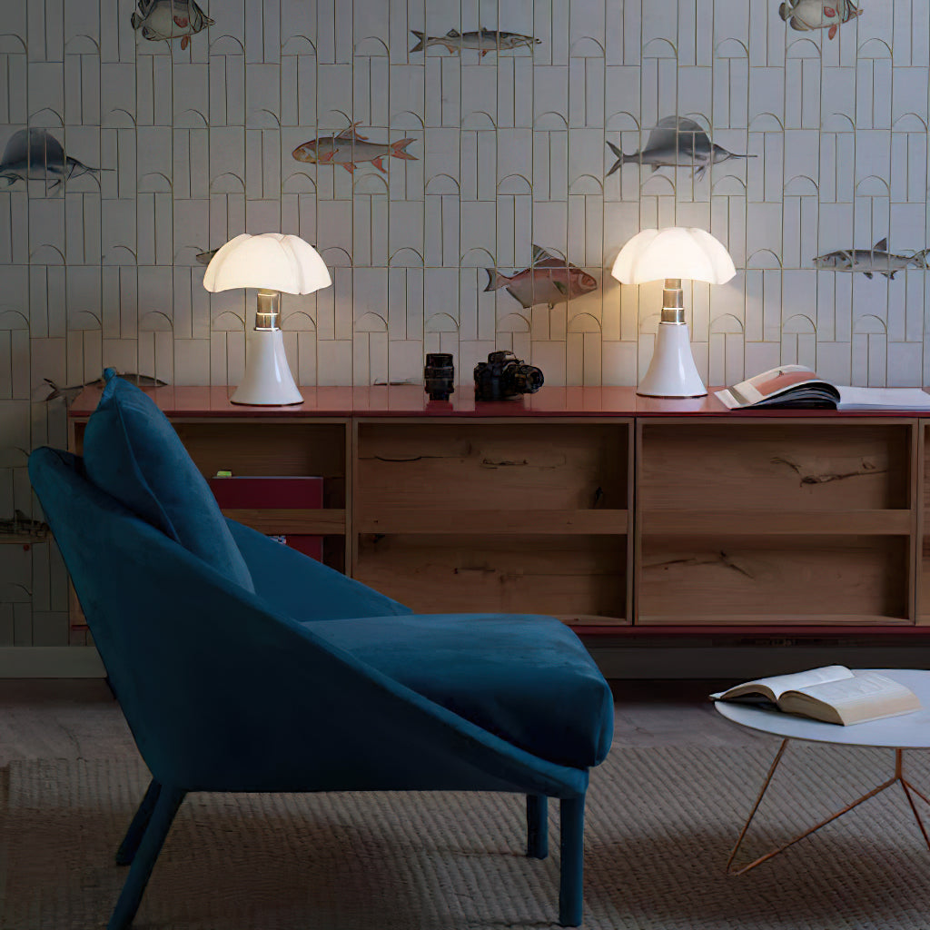 Petalica Table Lamp | Souliia