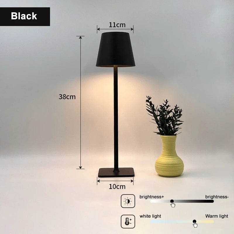 Stolní LED lampička k posteli s dotykovým ovládáním — nastavitelný jas