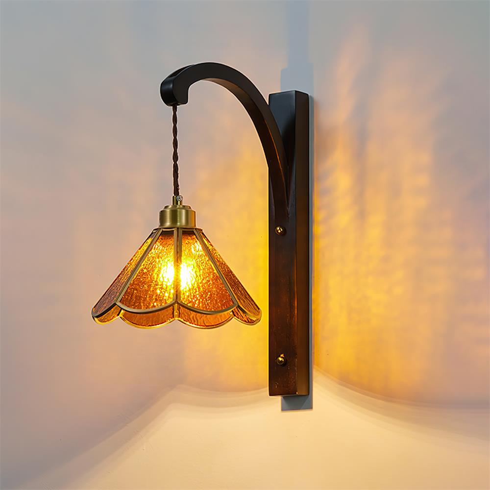 Tavelle Wall Lamp | Souliia
