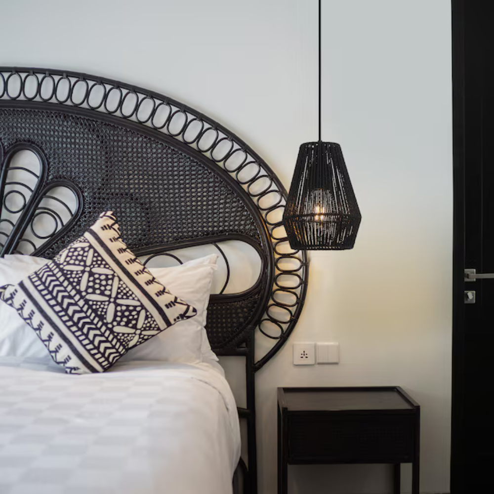 Subtle Aura Pendant Light | Souliia