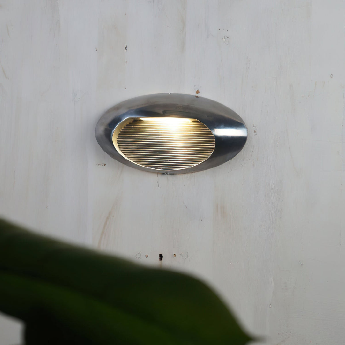 Scorpius Outdoor Wall Lamp | Souliia