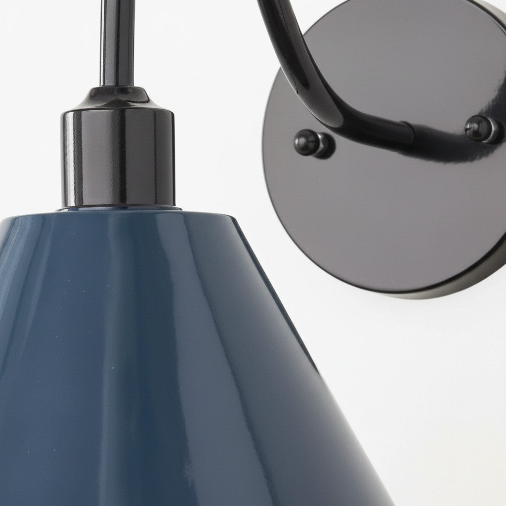Narix Konische moderne Metall-Wandleuchte für Flure und Schlafzimmer | Souliia