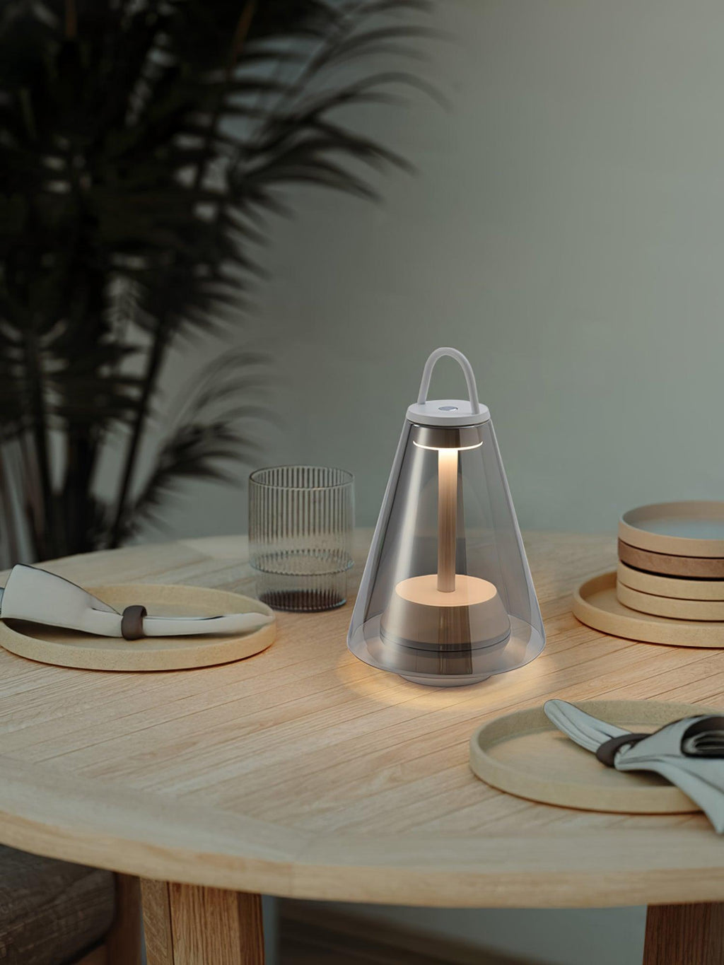 Shuttle Built-in Battery Table Lamp M30 | Souliia