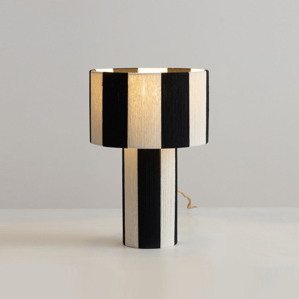 Strivelle Tischleuchte | Souliia