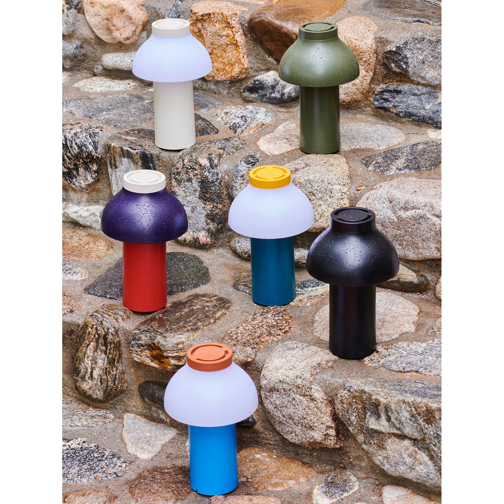 Moderní přenosná stolní lampa – minimalistické dobíjecí světlo pro použití v interiéru i exteriéru | Souliia