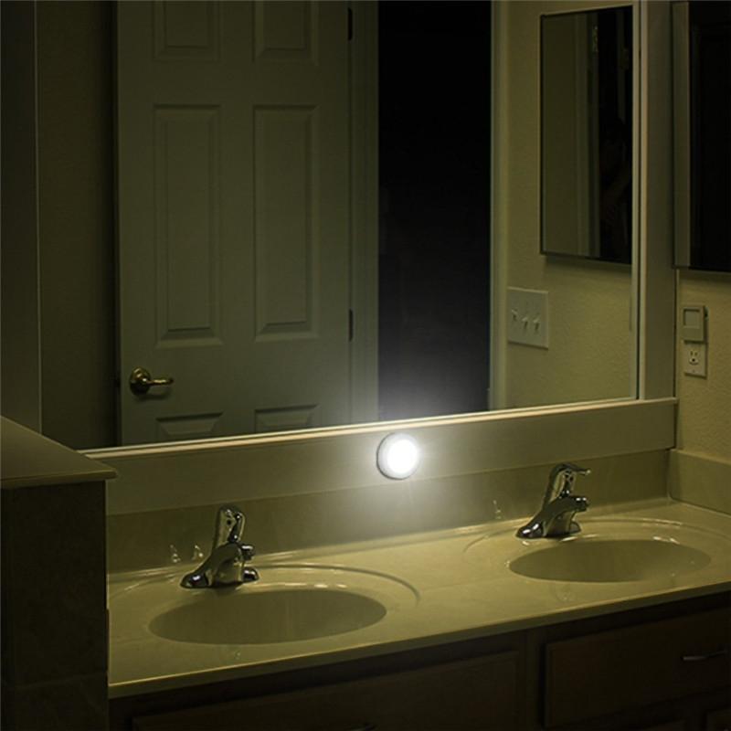 Luce notturna LED wireless con sensore di movimento PIR — 20 lumen
