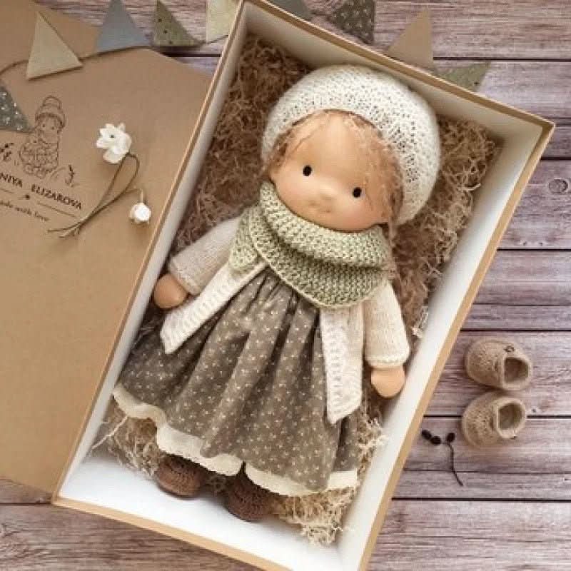 Waldolly Waldorf Cotton Doll — Handmade Craftsmanship, Rounded Silhouette, Soft Tactile Surface