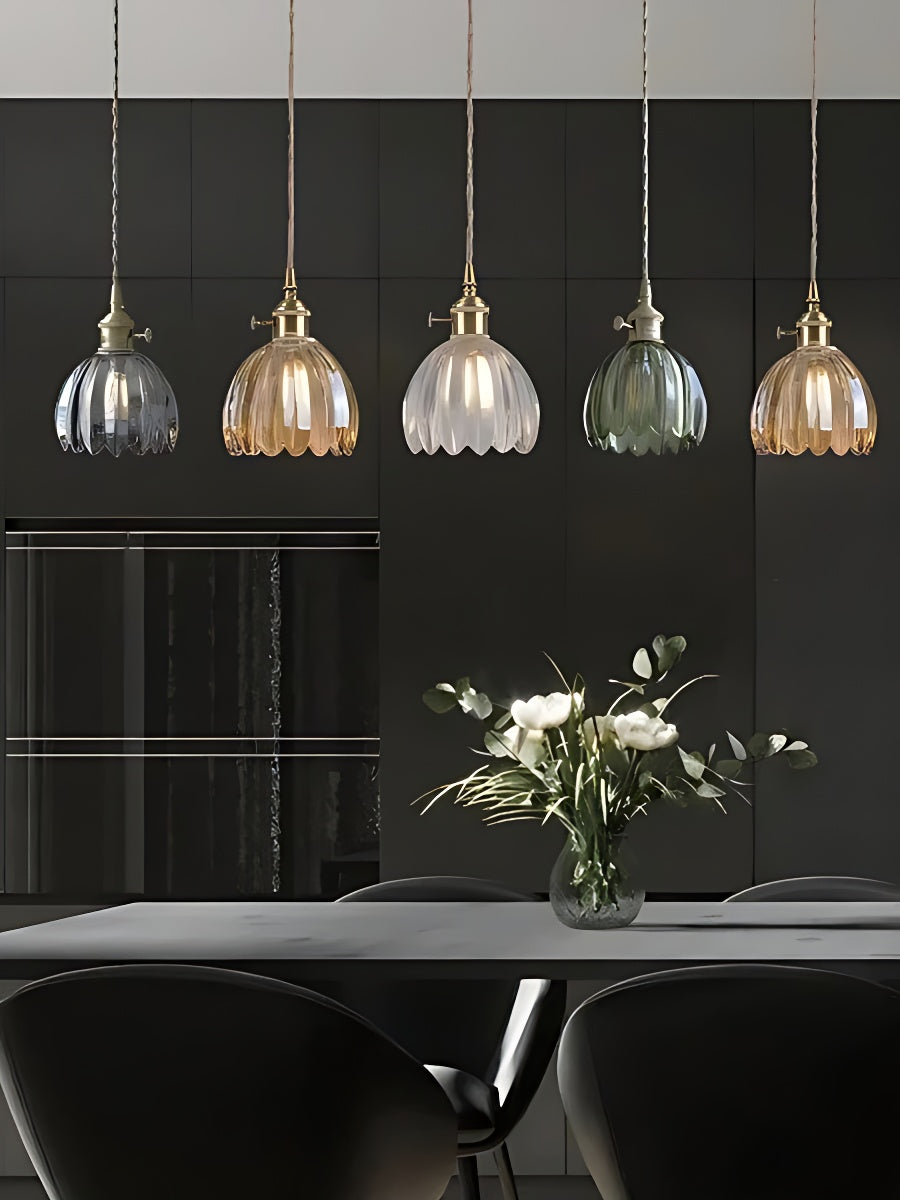 Verdoma vintage blomsterpendel i glas til spise- og læseområder | Souliia