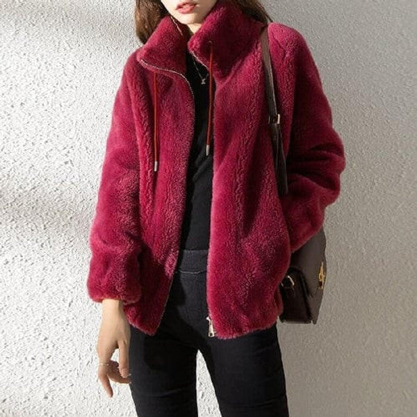 Giacca imbottita in pelliccia con collo alto — cappotto invernale oversize fatto a mano