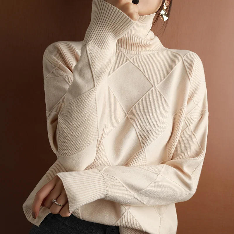 Plain Cashmere Turtleneck Sweater — Fall/Spring Knitwear