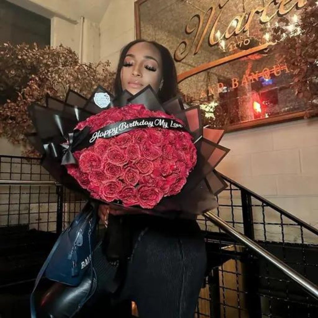Rosas con purpurina — ramo de regalo brillante y duradero