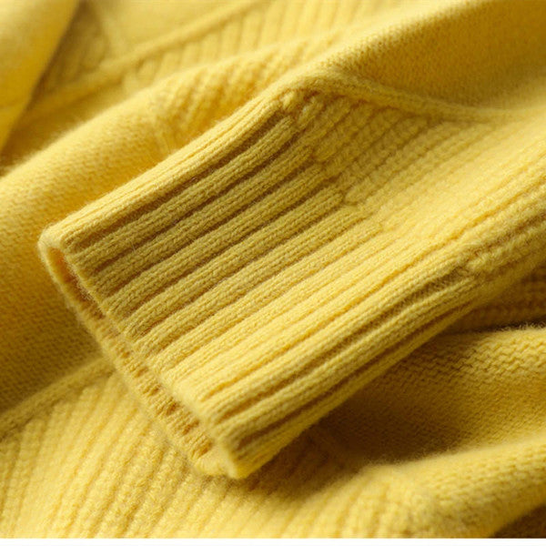 Plain Cashmere Turtleneck Sweater — Fall/Spring Knitwear