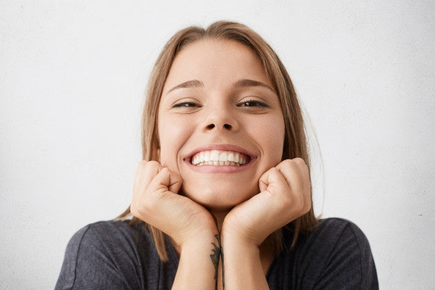 DentAlign Dental Veneers – Natural Fit and Comfort