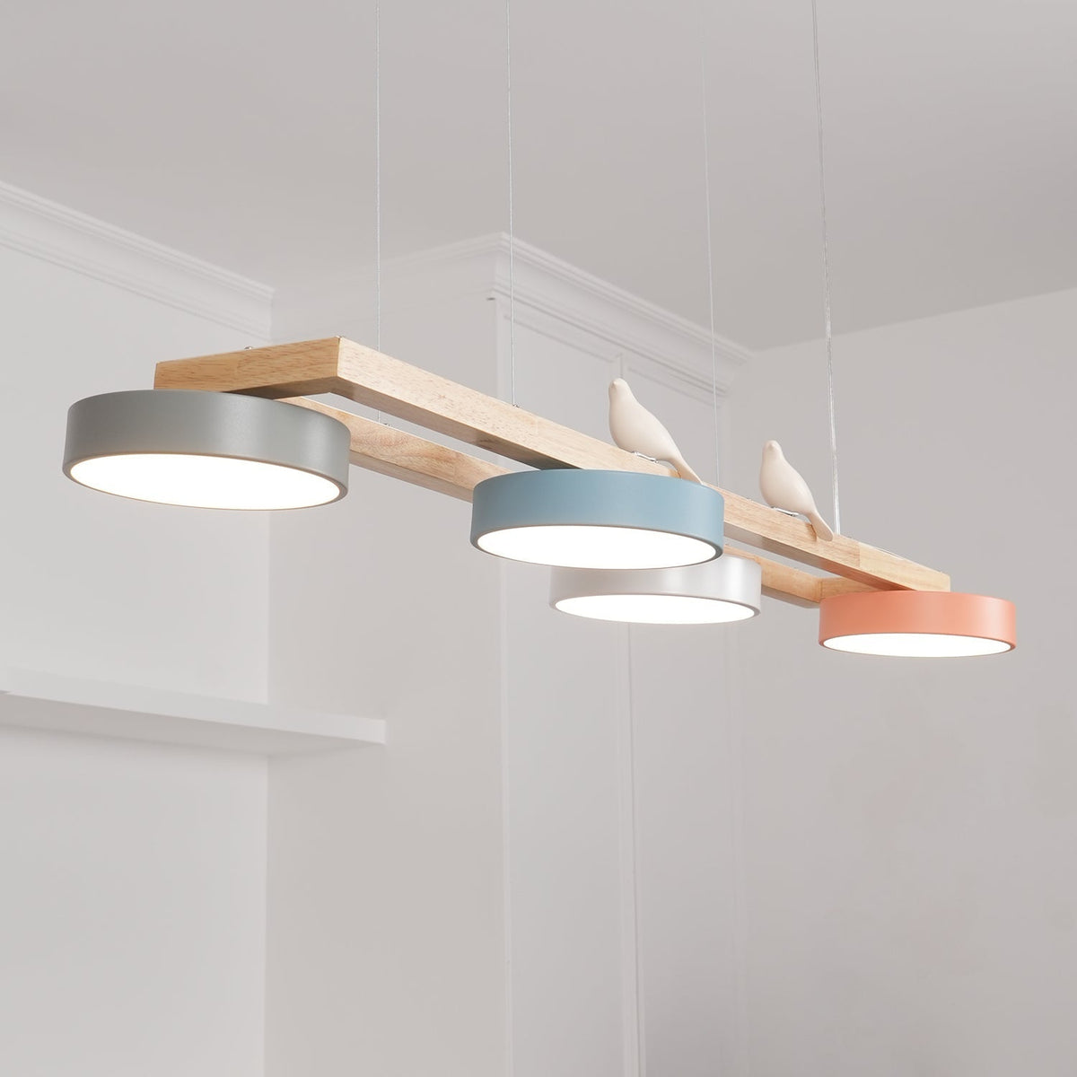 Moderne minimalistisk pendellampe med 4 fugle | Souliia