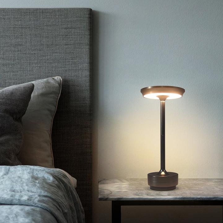 Přenosná bezdrátová stolní lampa - dotykový senzor, nastavitelná intenzita světla