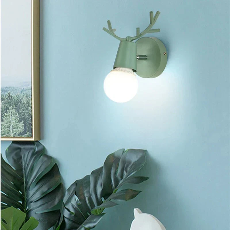 Forest Haven Rustic Antler Wall Sconce — Warm LED Glow Illumination