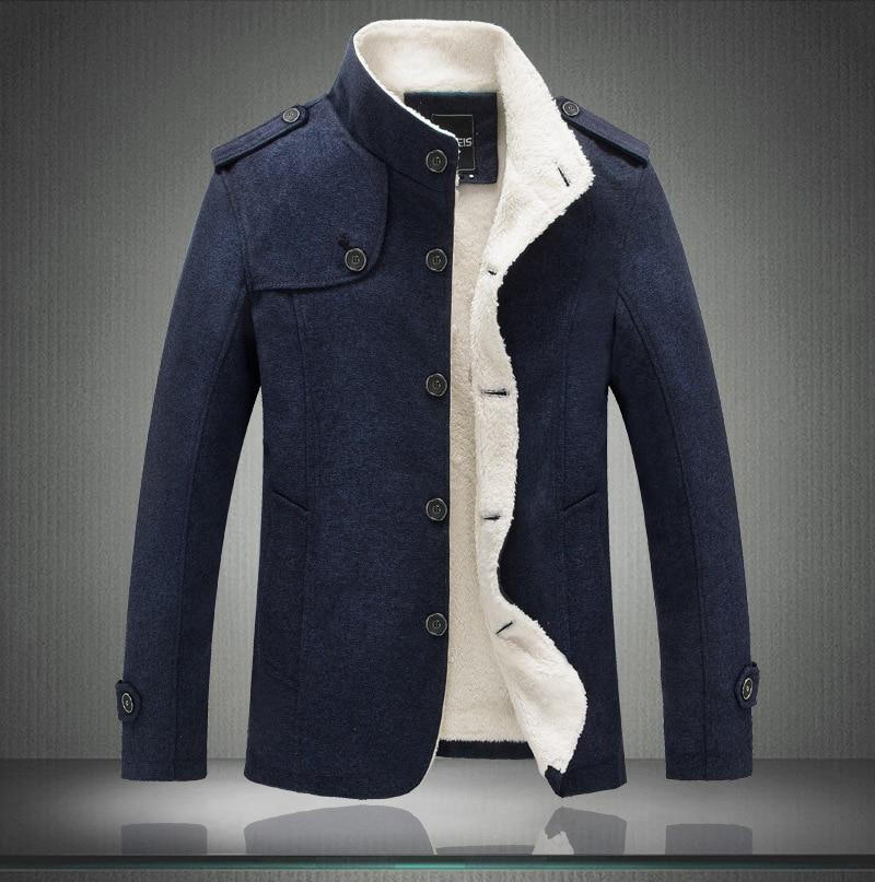 Klassisk ulltrenchcoat — langermet yttertøy med knapper
