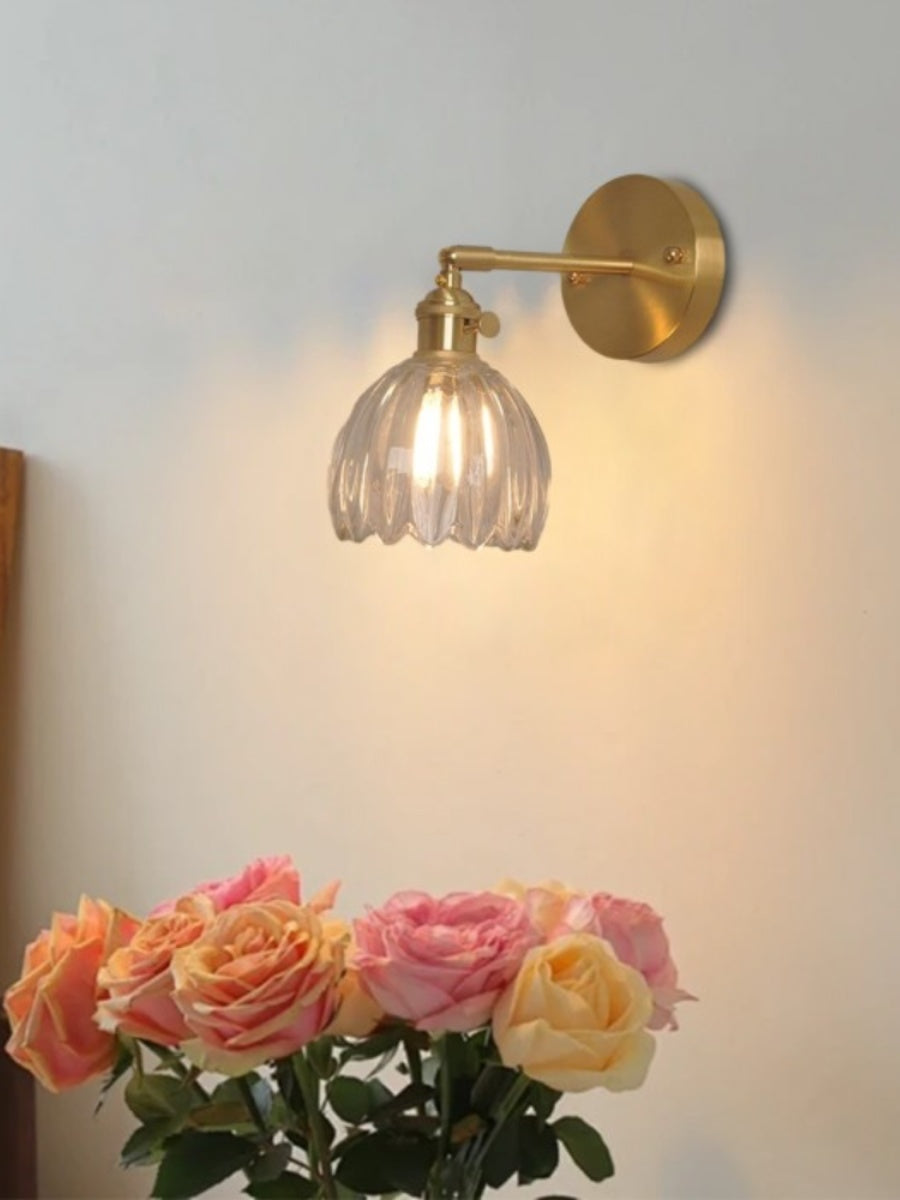 Verdoma Tulip Inspired Floral Shade Wall Lamp — Art Deco Inspired Decorative Sconce for Bedrooms | Souliia