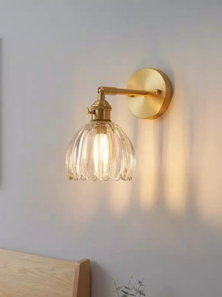 Verdoma Tulip Inspired Floral Shade Wall Lamp — Art Deco Inspired Decorative Sconce for Bedrooms | Souliia