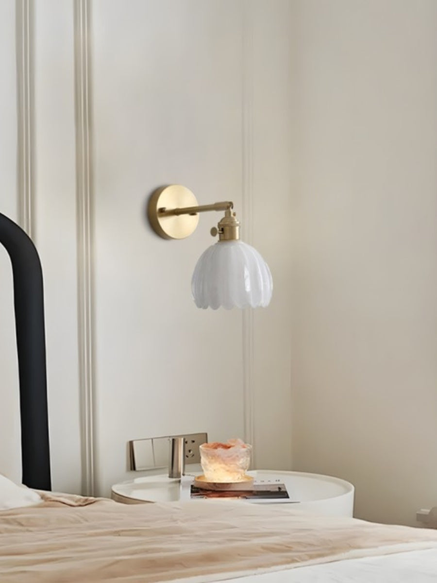 Verdoma Tulip Inspired Floral Shade Wall Lamp — Art Deco Inspired Decorative Sconce for Bedrooms | Souliia