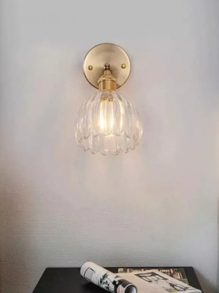 Verdoma Tulip Inspired Floral Shade Wall Lamp — Art Deco Inspired Decorative Sconce for Bedrooms | Souliia