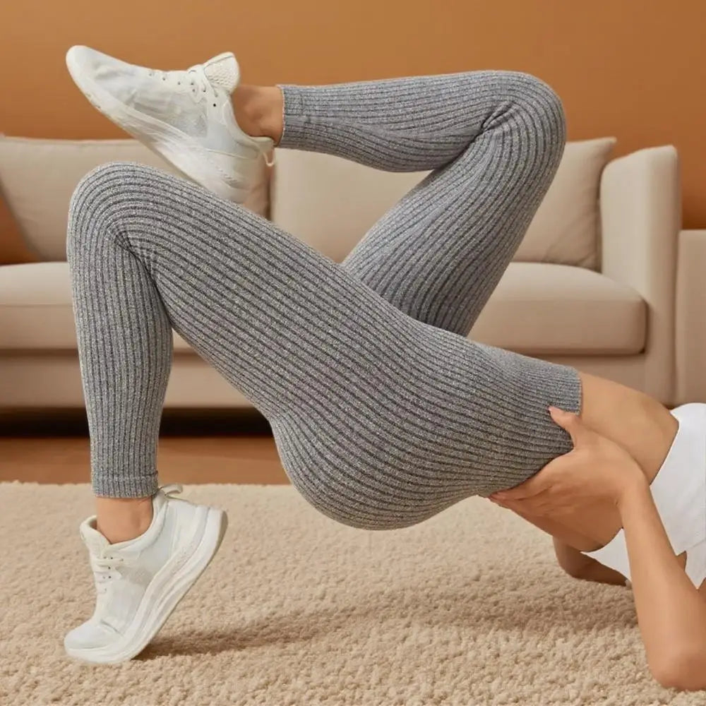 Seamless Yoga Leggings for Women – Tummy Control & Squat-Proof - Souliia