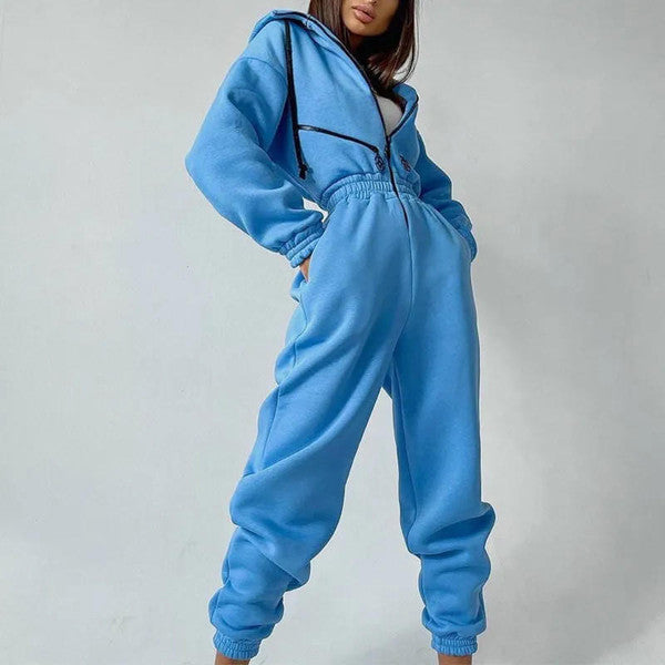 Mono con capucha básico de algodón y spandex — Prenda de una pieza para invierno