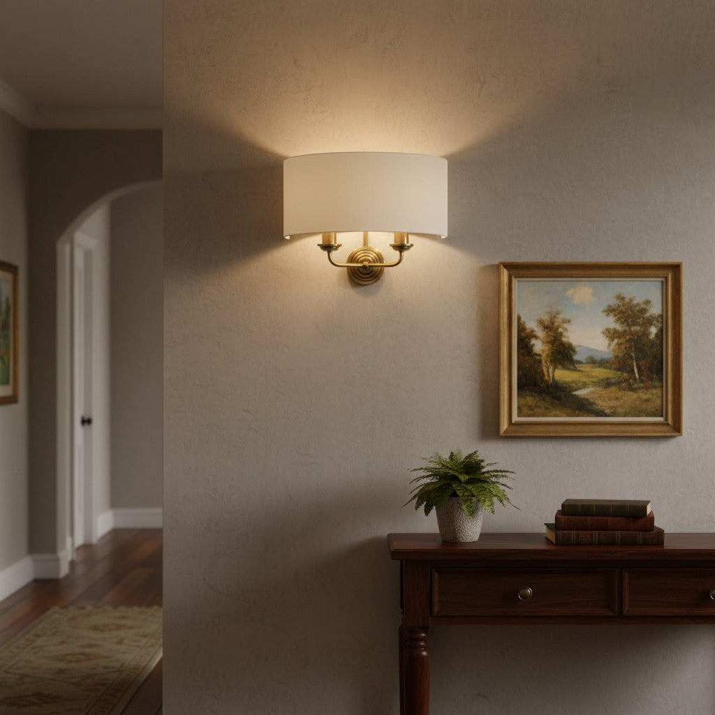 Tela elegante Wandleuchte mit Stoffschirm und feinem Metallrahmen für Wohnzimmer und Schlafzimmer | Souliia