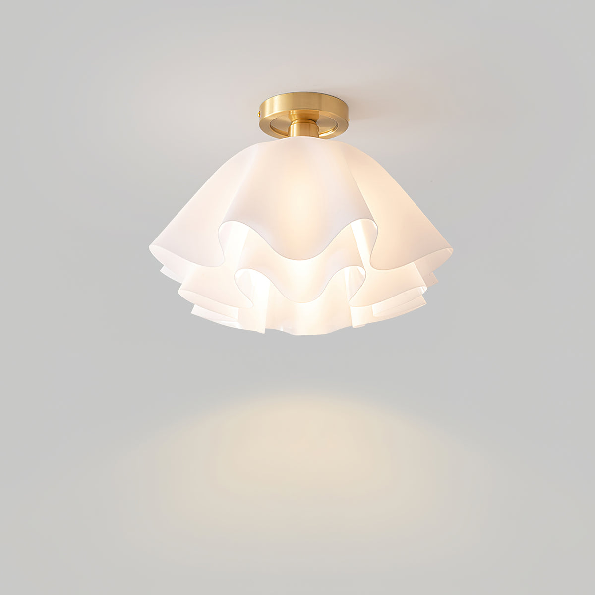 Lustra Pleated Retro Brass Acrylic Ceiling Light | Souliia