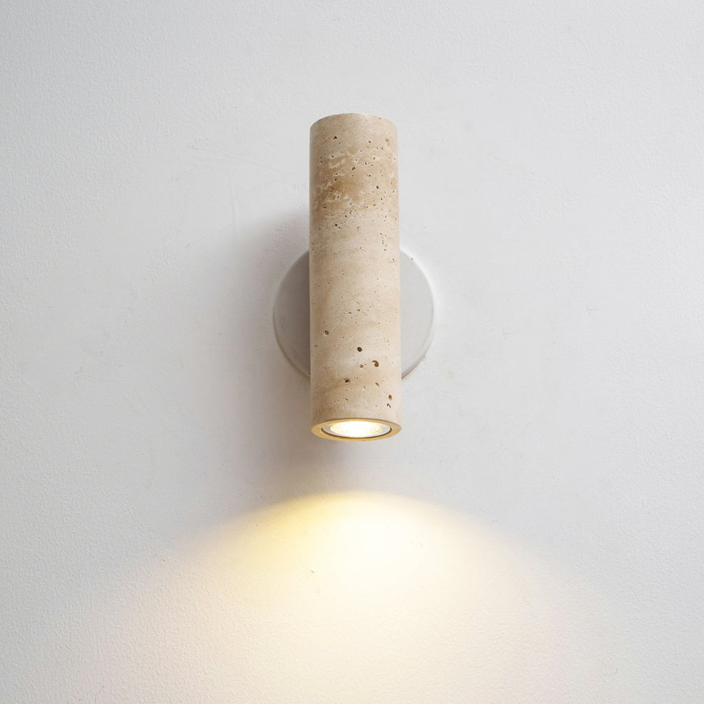 Moderne skulpturale Metallwandleuchte – Minimalistische Wandleuchte für Schlafzimmer, Wohnzimmer und Flur | Souliia