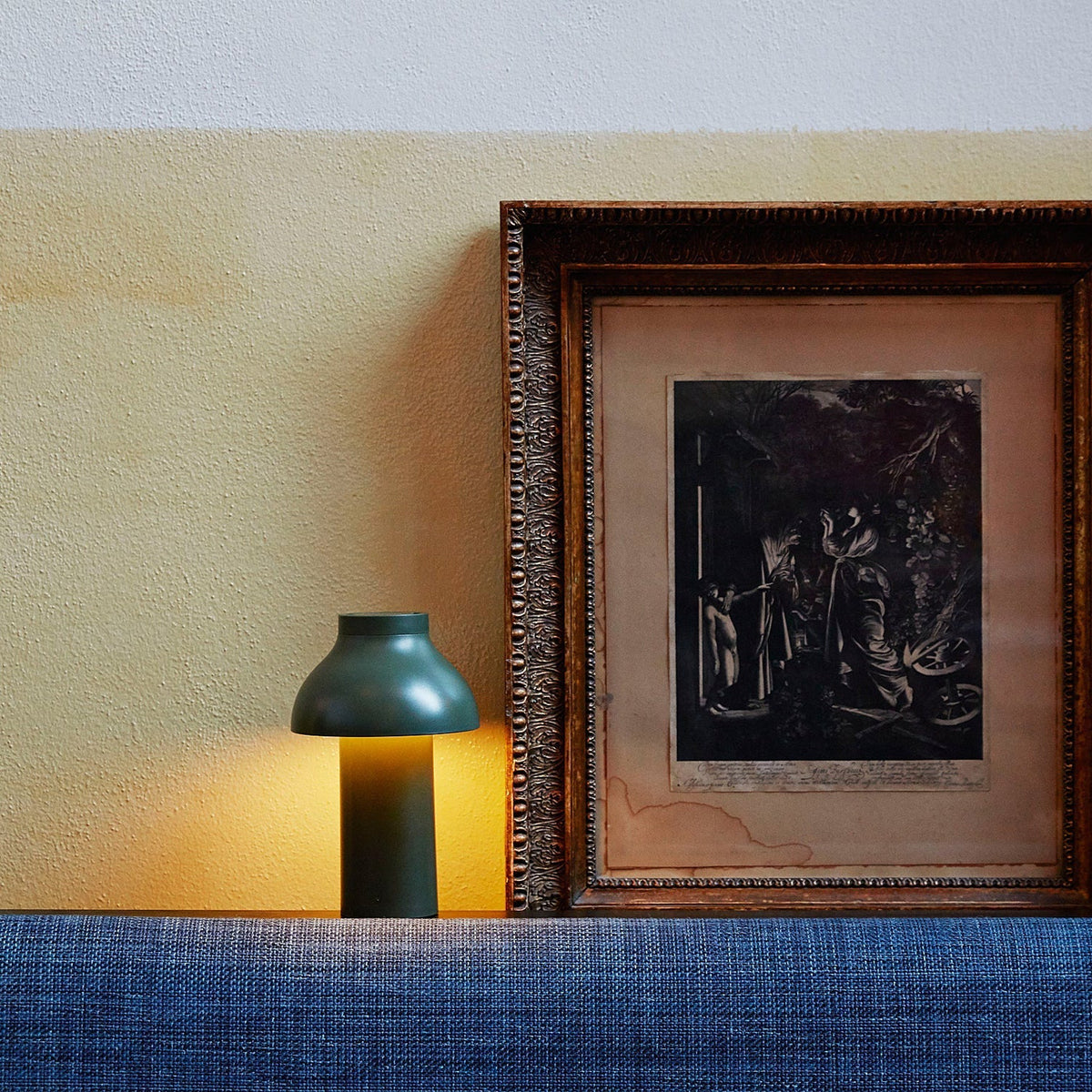 Moderní přenosná stolní lampa – minimalistické dobíjecí světlo pro použití v interiéru i exteriéru | Souliia
