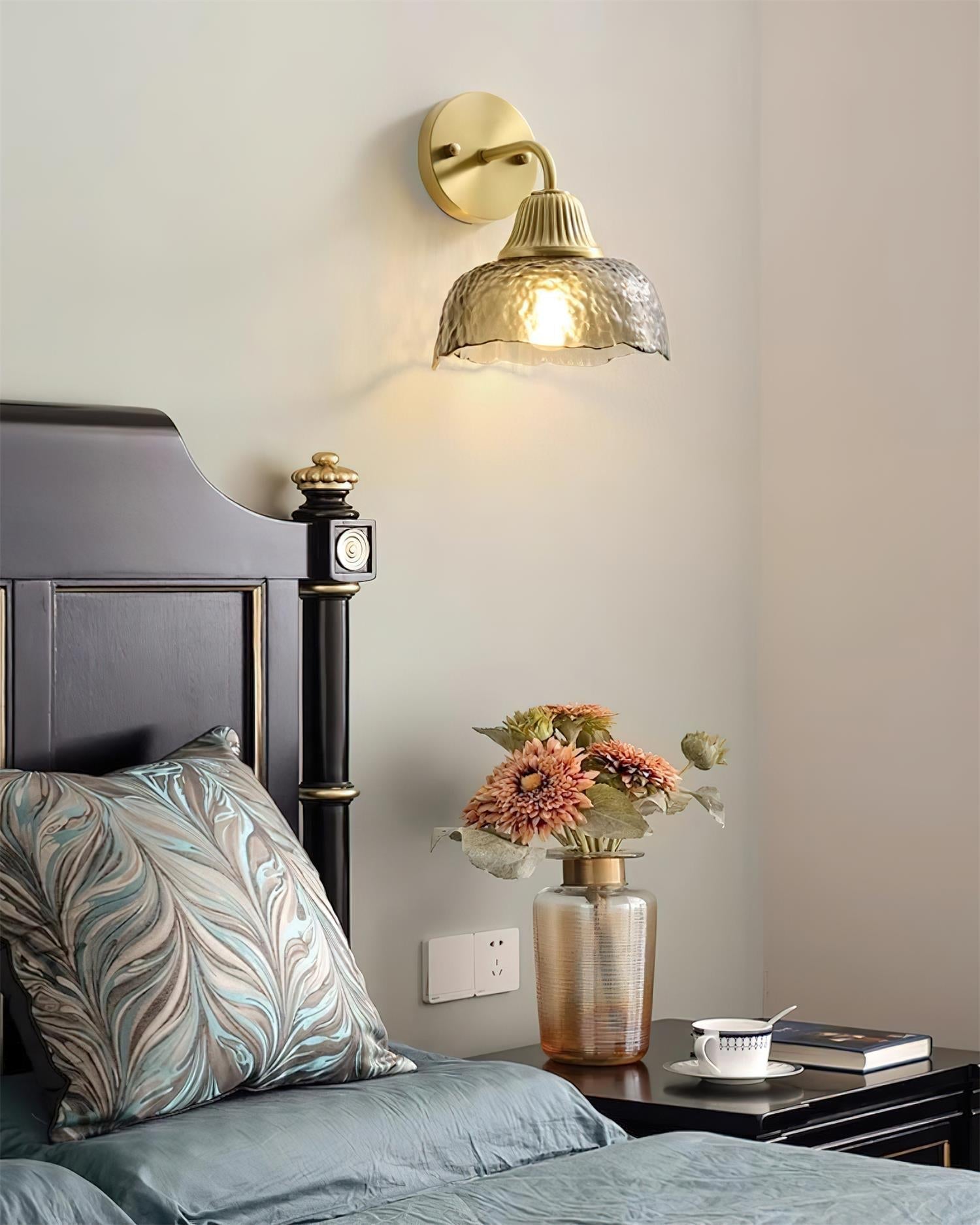 Lunara Wall Lamp | Souliia
