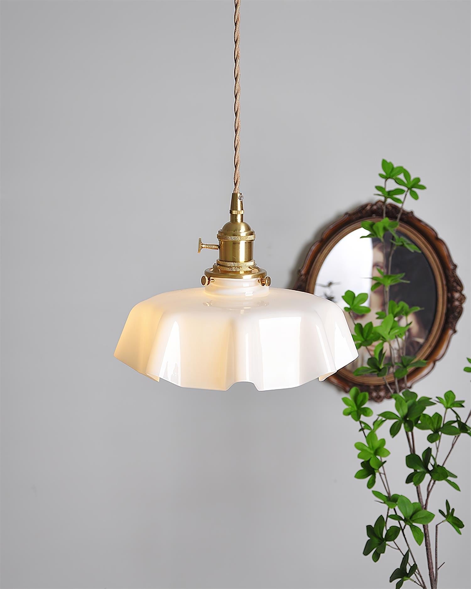 Skirted Ripple Pendant Lamp | Souliia