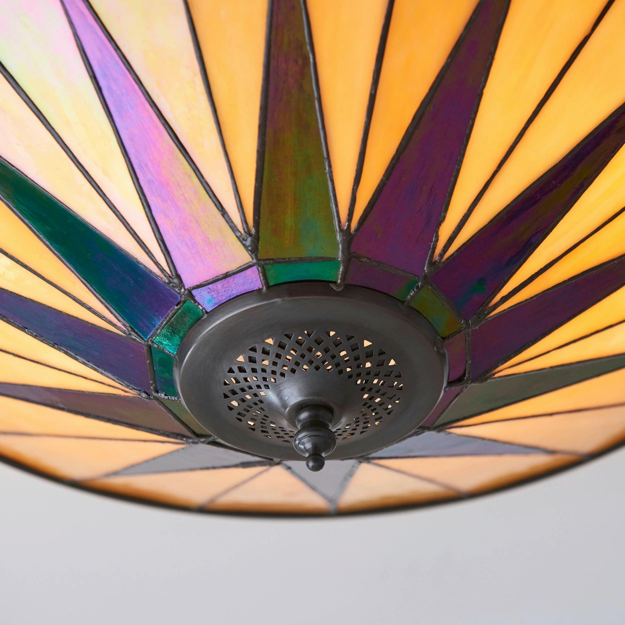 Tiffstar Elegant Art Glass Flush Ceiling Light with Vintage inspired Glass Diffuser – Classic Ceiling Fixture for Home Interiors | Souliia