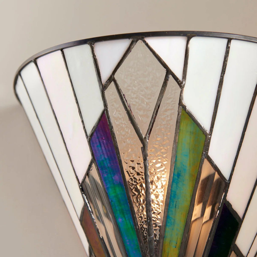 TiffStar Wandleuchte – Vintage Buntglas für Flure und Schlafzimmer | Souliia