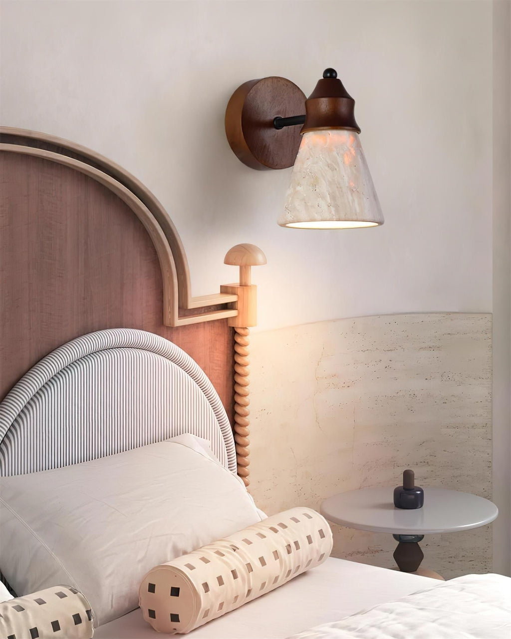 Travine Wall Lamp | Souliia